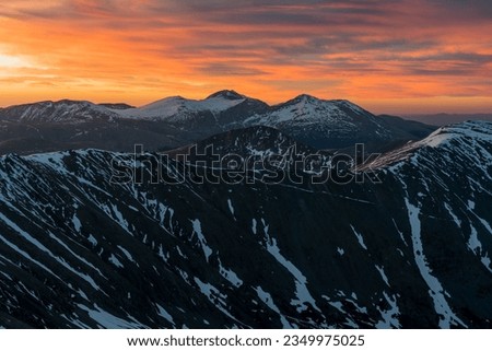 Sunrise from the summit of Gray's Peak, looking East towards Mount Bierstadt and Mount Evans.