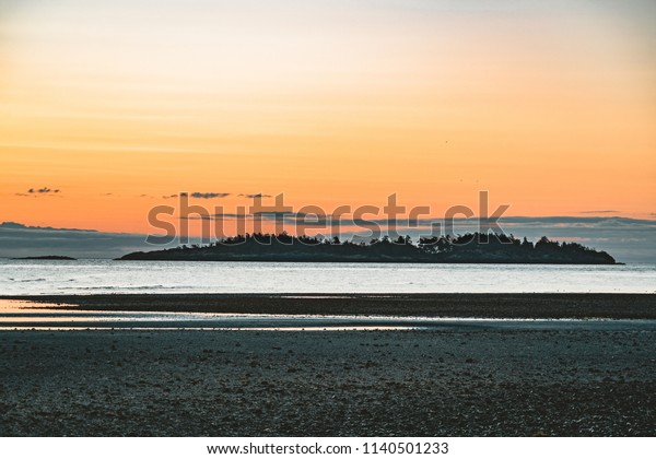 Sunrise Sunset Vancouver Island Ocean Beach Stock Photo Edit Now