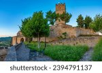 Sunrise view of Torre del Homenaje in Spanish village Sos del Rey Catolico