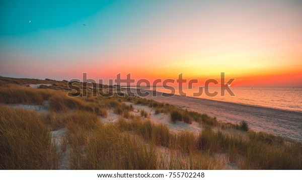 Sonnenuntergang Am Strand Vrouwenpolder Niederlande