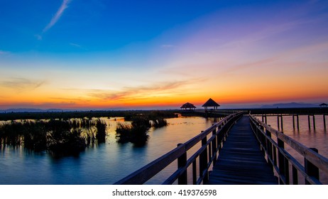 Sunset Beautiful Khao Sam Roi Yot Stock Photo 419376598 | Shutterstock