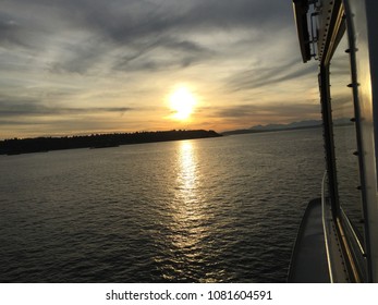sunset & Boatview