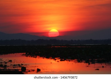 Sunset At Bueng Boraphet Nakhon Sawan
