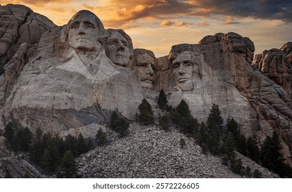 Sunset Clouds on Mount Rushmore, Mount Rushmore National Memorial, South Dakota, USA