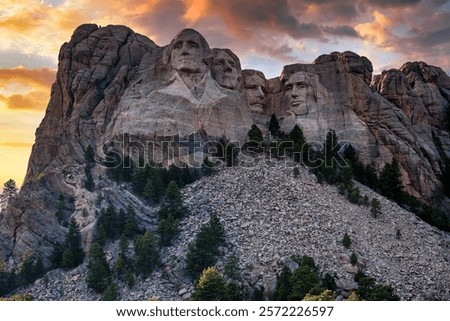 Sunset Clouds on Mount Rushmore, Mount Rushmore National Memorial, South Dakota, USA