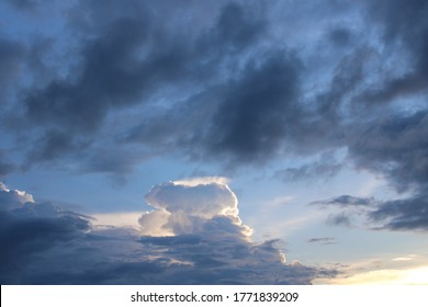 sunset cloudy sky background photo 