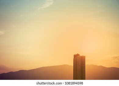 Sunset Condo and Mountain