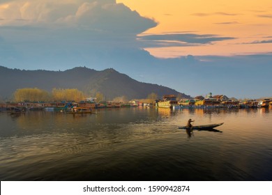 Sunset at Dal Lake, City of water at Kashmir. Lifestyle of people transportation around Dal Lake city in the evening.