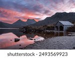 Sunset at Dove Lake, Cradle Mountain National Park, Tasmania, Australia.