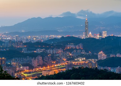 Sunset Glow In Maokong