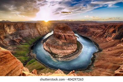 Sunset moment at Horseshoe bend Grand Canyon National Park. Colorado River. famous view point. - Shutterstock ID 404297263