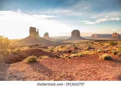 Sunset in the monument valley, Arizona.