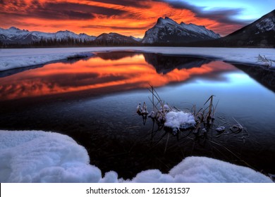 1,501 Vermillion lakes Images, Stock Photos & Vectors | Shutterstock