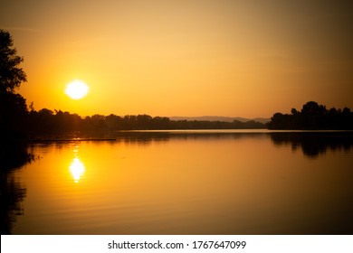 Sunset On The Lake (Srebrno Jezero)