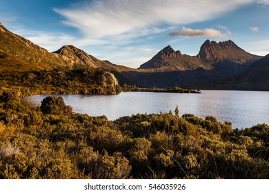 Sunset Over Cradle Mountain Tasmania Stock Photo 546035926 | Shutterstock