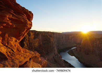 Sunset Over Glen Canyon
