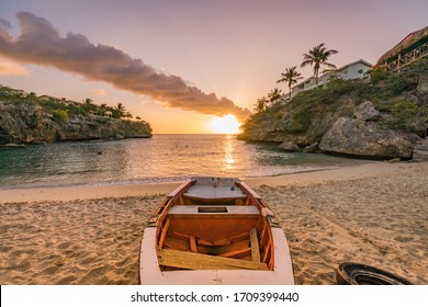 Sunset over the Ocean on the caribbean island of Curacao
