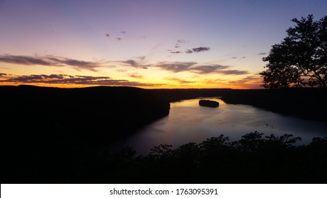 Sunset Pictures At Pinnacle Overlook In Pennsylvania. Taken In June 2020      