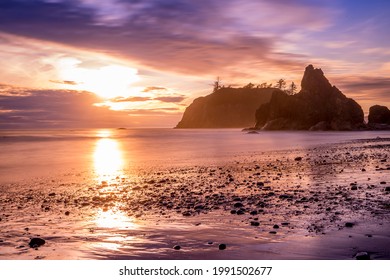 Sunset at the Ruby beach, WA