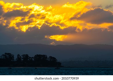 Sunset Scenery At Waitemata Harbour, Auckland New Zealand