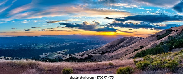 Sunset seen from Mount Diablo State Park in Northern California. The image was taken in Late May.