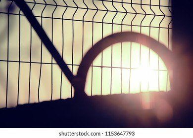 Sunset through lattice