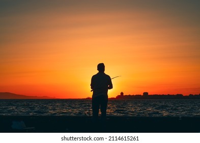 Sunset Time Reverse Light Silhouette People Clouds Boats