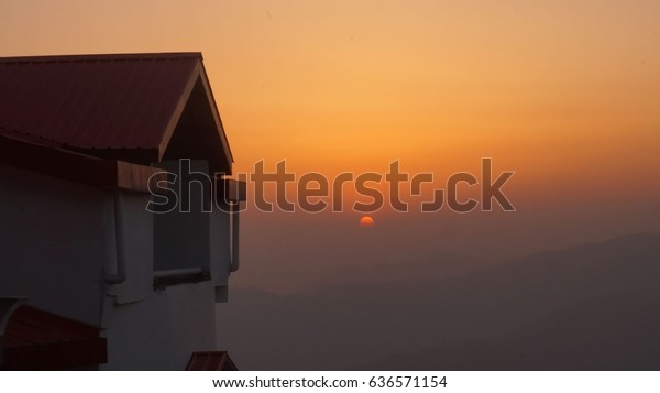 Sunset View Cottage Stock Photo Edit Now 636571154