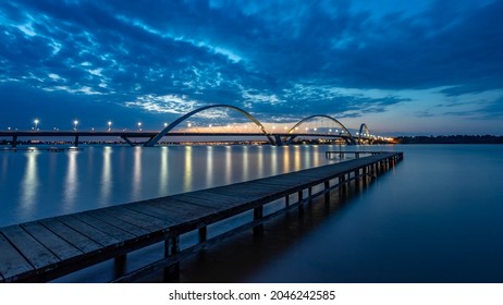 Sunset View From JK Bridge At Paranoá Lake