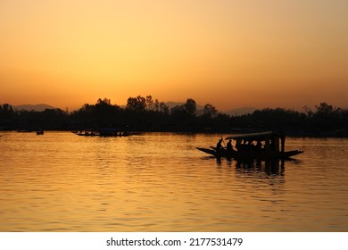 Sunset View In Kashmir Dal Lake