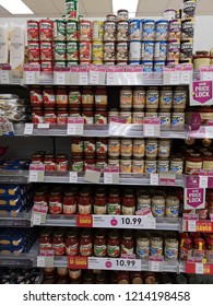 Sunway, Malaysia - 20 October 2018 : Assorted A PREGO Pasta Sauce Jar And Can Display For Sell In The Supermarket Shelf.