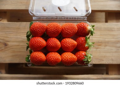 super sweet strawberries in South Korea