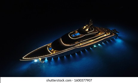 Super yacht Anchored in The Bahamian Shallow Sands