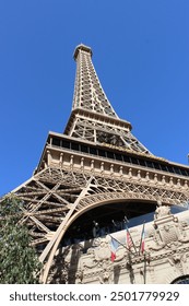 superb view of the effeil tower in las vegas