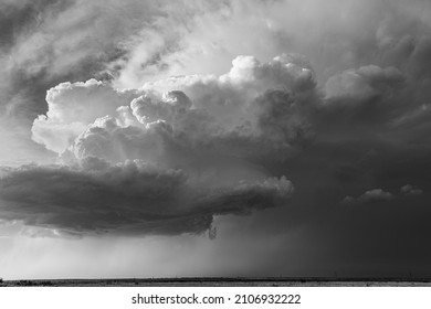 Supercell forms along a front  in the panhandle of Texas