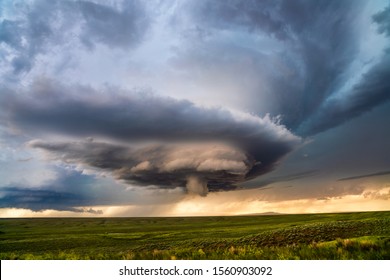 Supercell thunderstorm with dramatic clouds