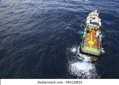 1,663 Ship to ship oil transfer Images, Stock Photos & Vectors ...