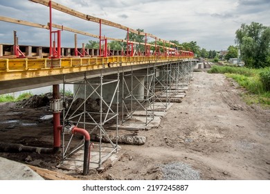 Support Scaffolding System At Bridge Construction
