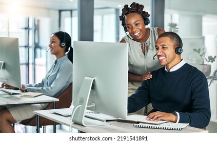 Support, Training And Coaching, A Call Center Manager Is Happy To Help Her Team. Collaboration, Leadership And Teamwork At A Tech Startup. Office Diversity, Young Men And Women Working With