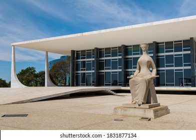 Supreme Federal Court, Brasilia, DF, Brazil On August 14, 2008. Statue Of Justice.