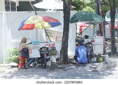 Surabaya 29 September 2022, Fried Food Merchant Who Is Waiting For A Buyer On A Side Of The Road