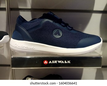Airwalk Images Stock Photos Vectors Shutterstock