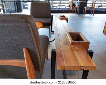 Surabaya, Indonesia - Jan 2022 : Beautiful Wooden Chair And Table Set At A Cafe