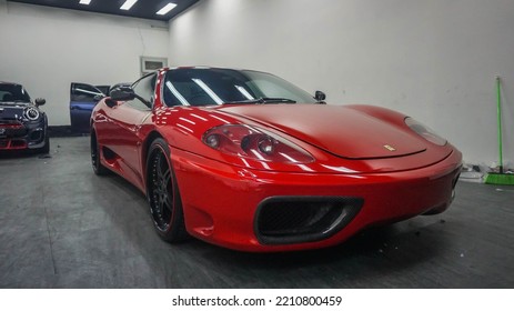 Surakarta Indonesia July 20 2022 Red Ferrari 350 Modena Inside Car Garage