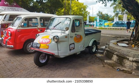 Surakarta Indonesia November 13 2021 a Daihatsu Midget 3 wheels or know as Bemo on the parking lot