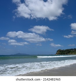 Surf On The Beach, Langs Beach, Waipu, Bream Bay, Far North District, North Island, New Zealand