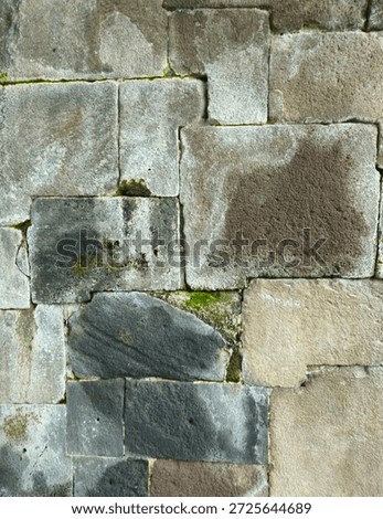 surface texture of the stone wall is arranged neatly