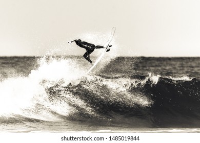 Imagenes Fotos De Stock Y Vectores Sobre Mundaka Surf