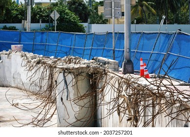 Surfside, Florida, USA - September 6, 2021: Surfside Building Place Of Collapse Closed After Searching All Ruins. One Lane Of Collins Ave Near The Site Of The Surfside Condo Collapse Reopened.