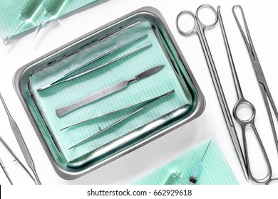 3,871 Surgical Instruments Tray Images, Stock Photos & Vectors ...